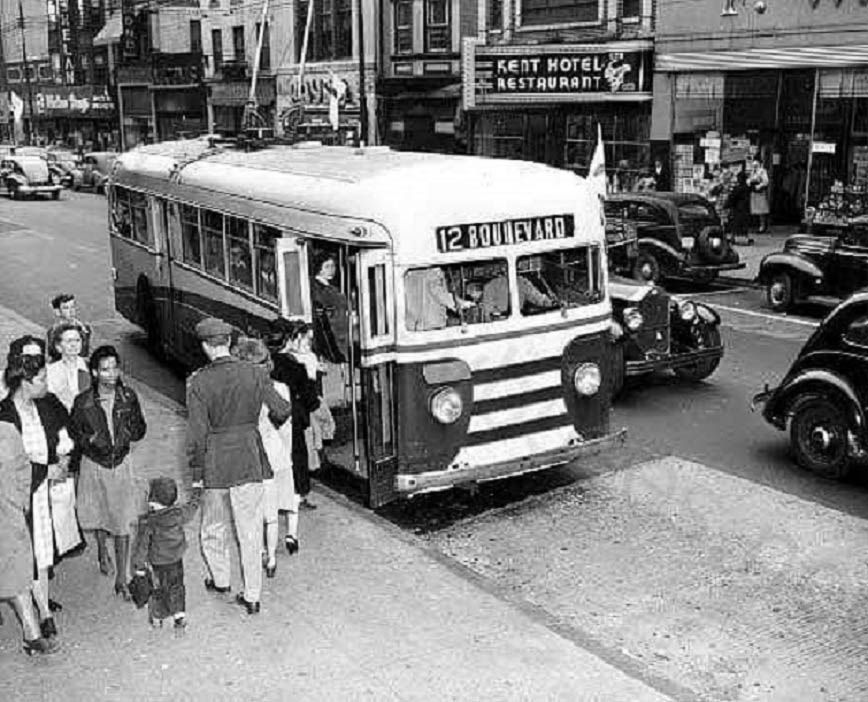 8th and Market Streets in Wilmington DE early 1940s