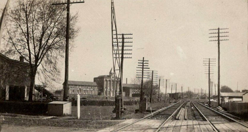 B and O Railroad crossing at New London Road in Newark DE ca 1910