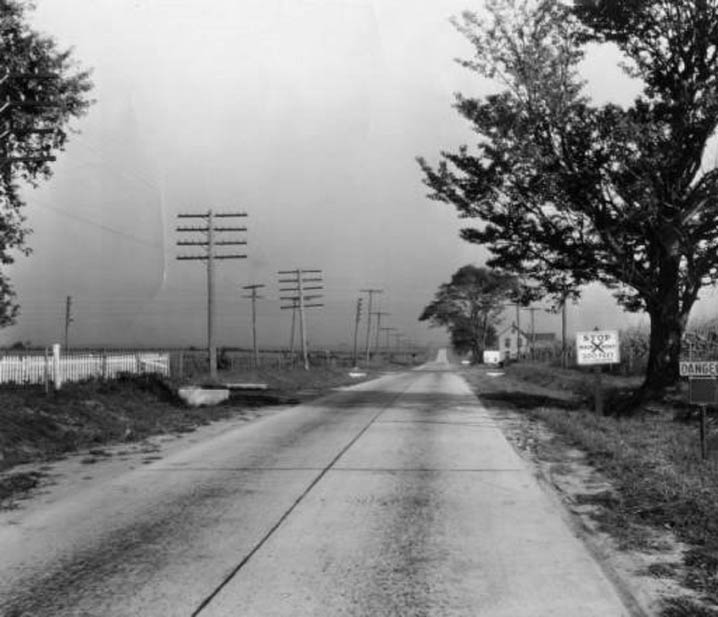 BASIN ROAD IN NEW CASTLE DE 1930s