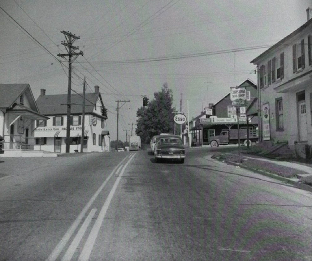 CHRISTIAN SUB SHOP ALONG ROUTE 7 IN CHRISTIANA DE CIRCA 1950s