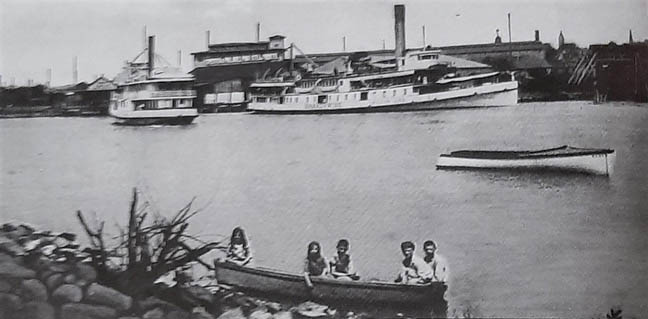 CHRISTIANA RIVER REC REATIONAL BOATERS IN WILMINGTON DE CIRCA EARLY 20TH CENTURY