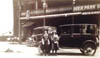 DEER PARK TAVERN WITH WOMEN IN FRONT on Main Street in Newark DE EARLY 1920s