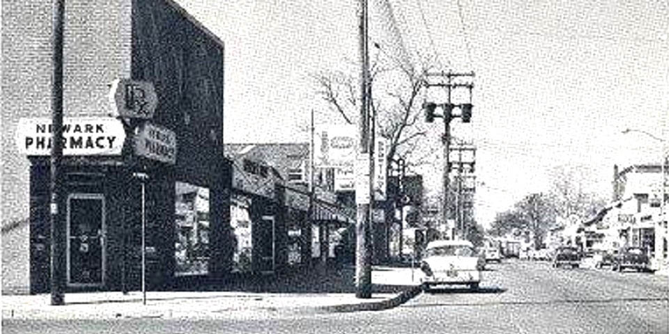 EAST MAIN STREET IN NEWARK DE CIRCA 1950s
