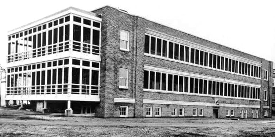 EMILY BISSELL HOSPITAL-BRANDYWINE SANITORIUM CONSTRUCTION IN DELAWARE CIRCA 1932