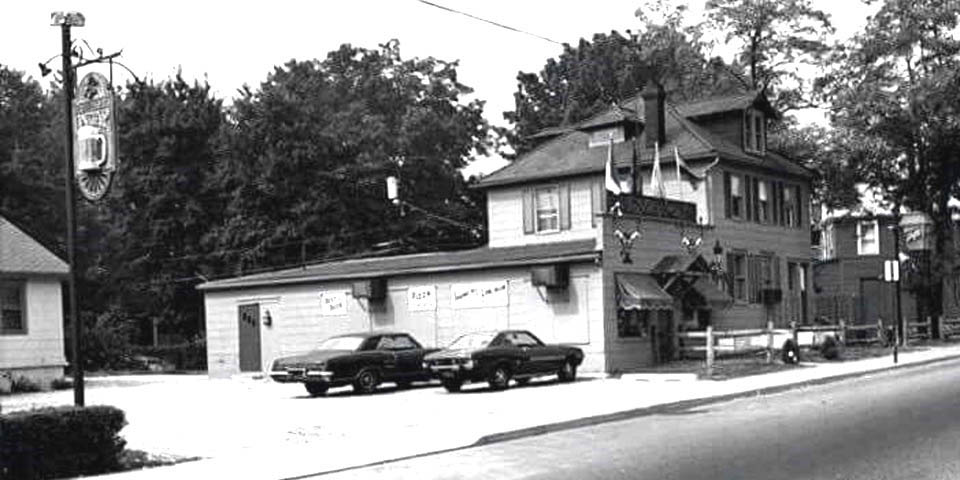Hitching Post Restaurant Elsmere Delaware 1970s