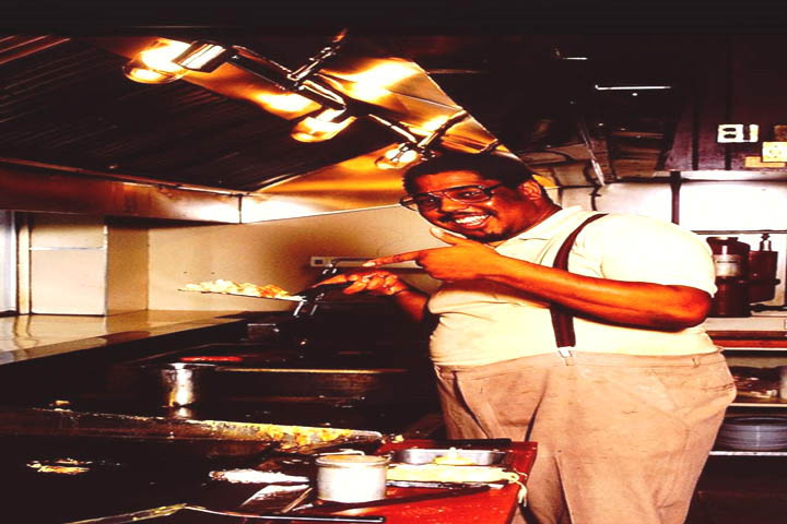 Jimmy Blunt cook at the Charcoal Pit Restaurant in Richardson Park Delaware 1970s - 2