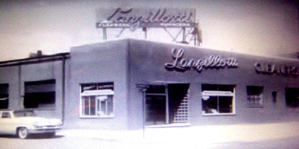 Lanzillotti Cleaners located at 34th and Market Streets in Wilmington Delaware 1957