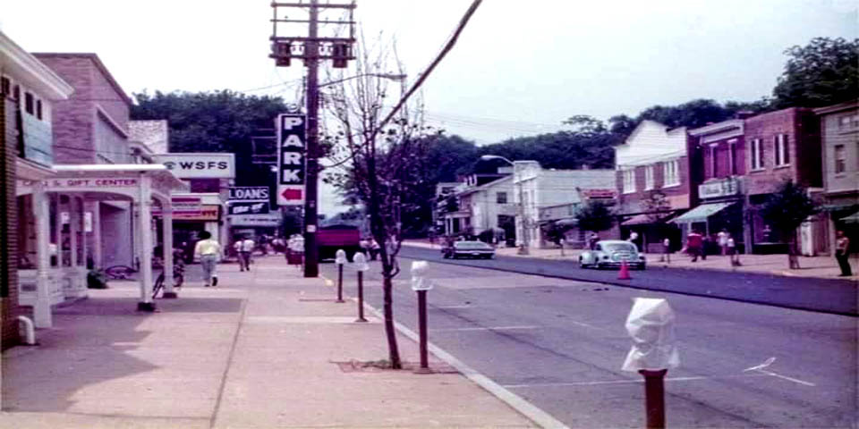 MAIN STREET IN NEWARK DELAWARE BEING REPAVED CIRCA 1970s - A