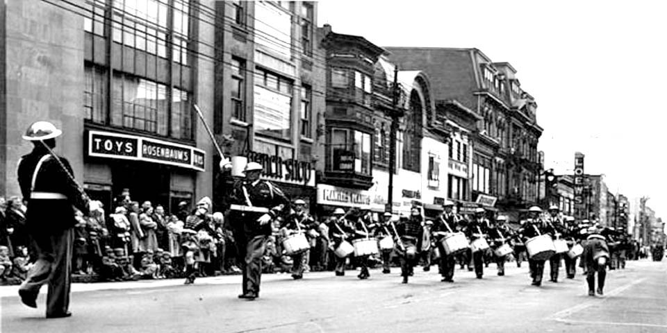 PARADE DOWN MARKET STREET IN WILMINGTON DELAWARE CIRCA 1940s