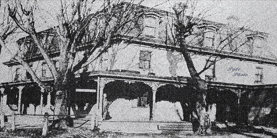 Perrys Hotel - later Tally-Ho Tavern - Naaman's Road in Wilmington Delaware circa