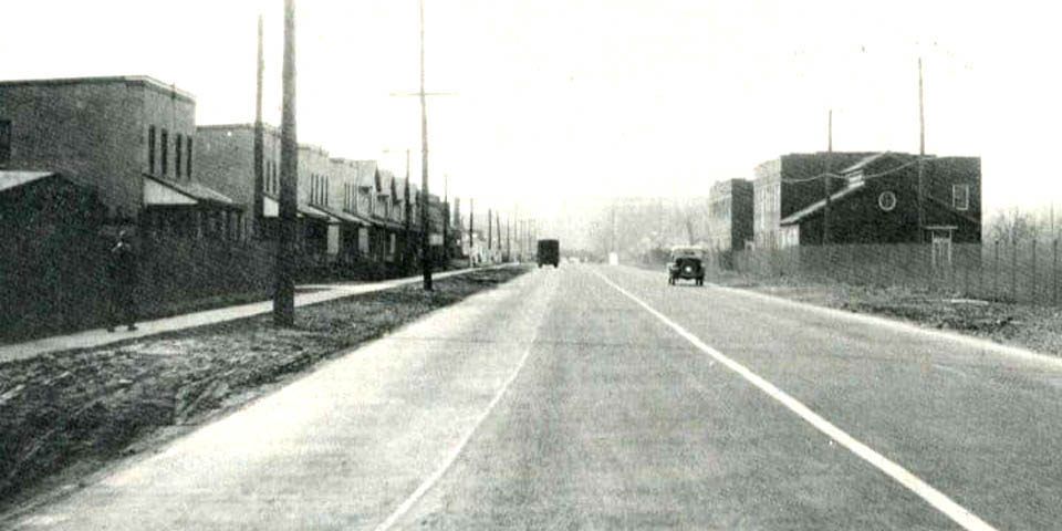 Philadelphia Pike near the Pennsylvania State line in Claymont Delaware 1920