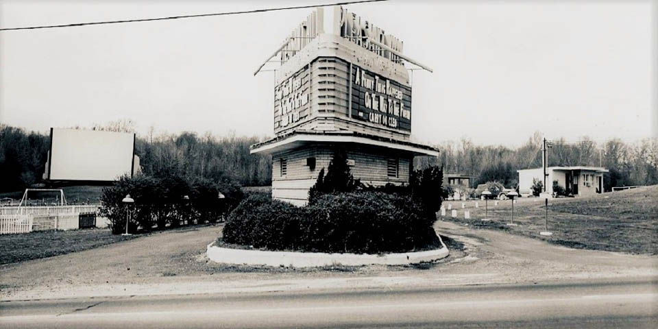 Pleasant Hill Drive-In Movie Theater near Newport Delaware 1967