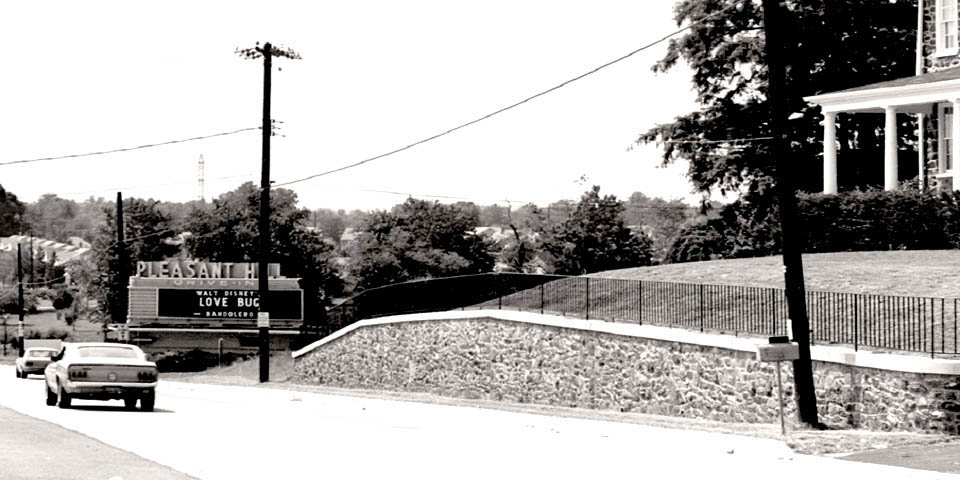 Pleasant Hill Drive-In Movie Theater near Newport Delaware 1980s