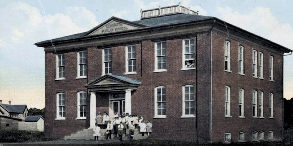 REHOBOTH HIGH SCHOOL on Rehoboth Avenue in Delaware where city hall is now located 1913