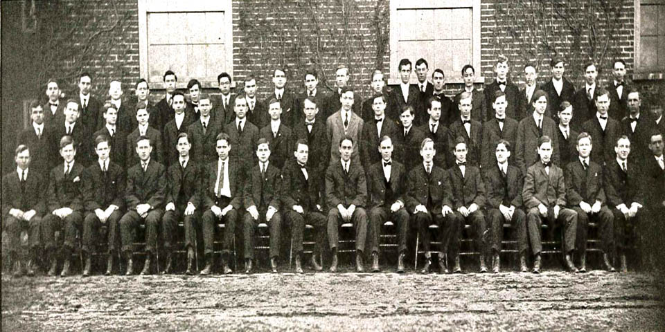 University of Delaware CLASS OF 1911