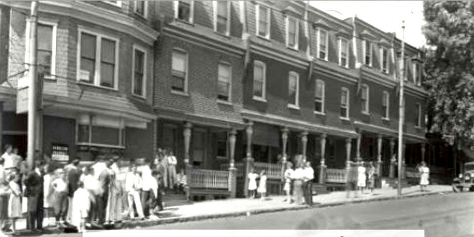 Wilmingto Delaware parade route along 4th street circa 1930s