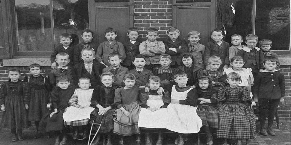 Wilmington Delaware Number 5 school pose outside - circa 1890-1894