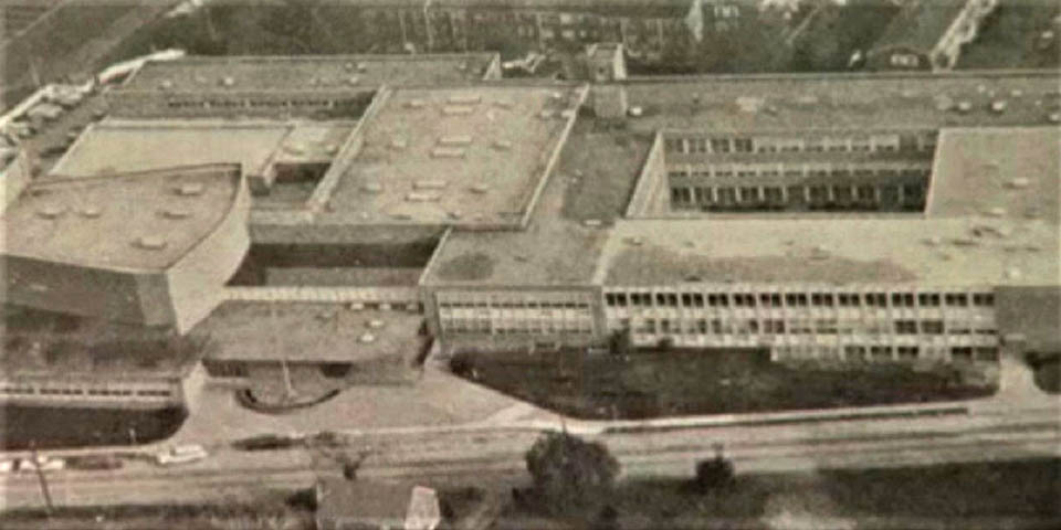 WILMINGTON HIGH SCHOOL ON DUPONT ROAD IN WILMINGTON DELAWARE CIRCA 1970s